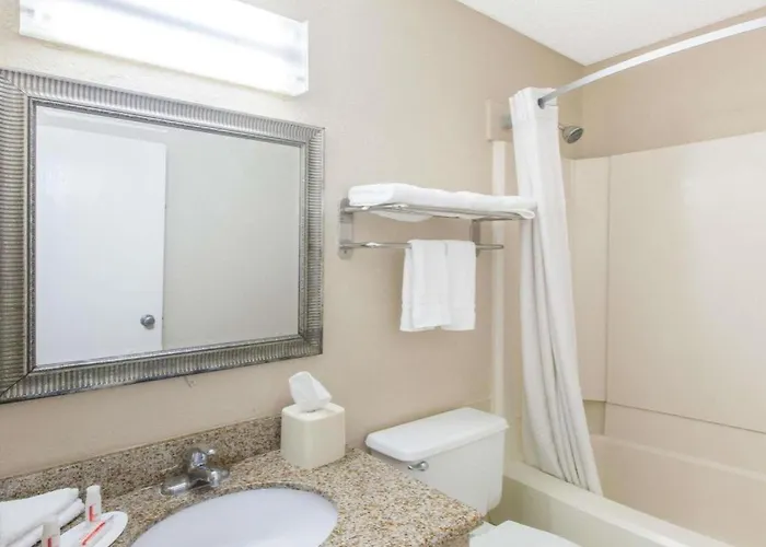 Americas Value Hotel Lafayette